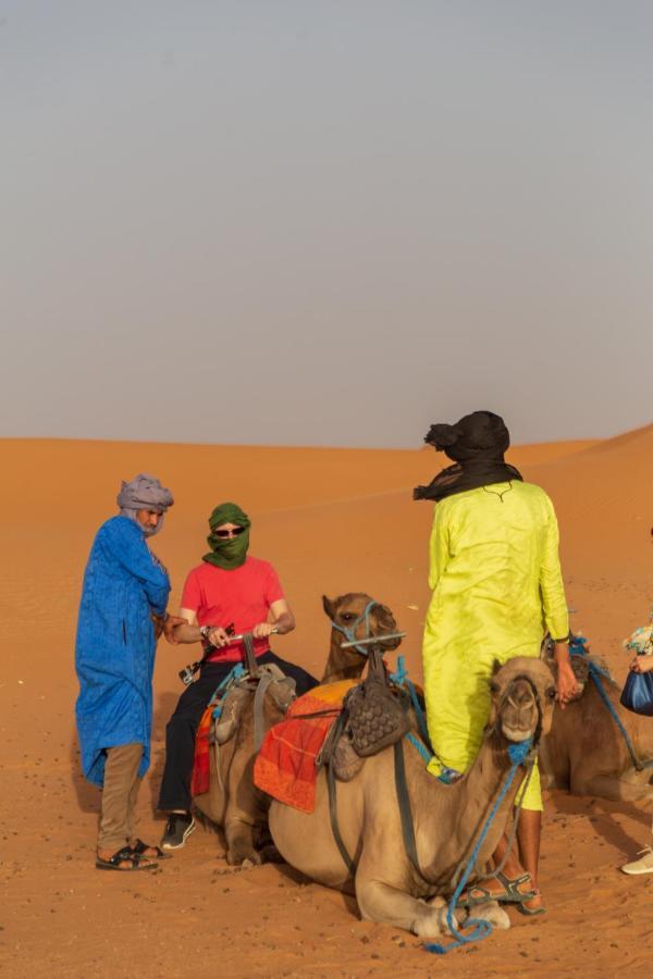 Hotel Merzouga Traditional Tents With Heating Exterior foto